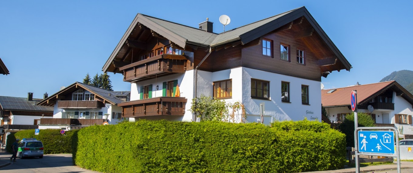 Ferienwohnungen im Haus Sonnenhut Oberstdorf – Außenansicht